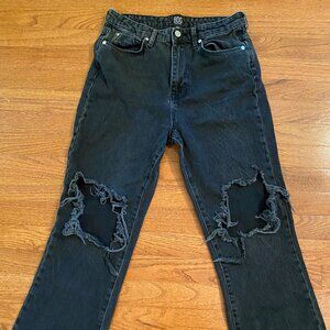 BDG/Urban Outfitters Black Ripped Baggy Jeans - Size 28
